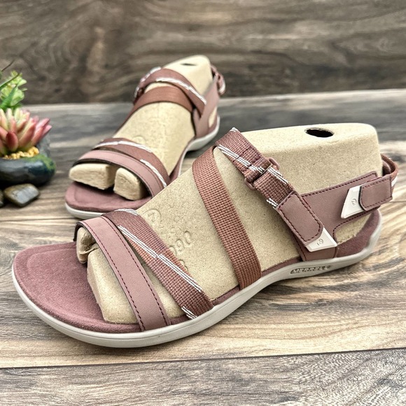 NIB Merrell 9M District Mendi Backstrap Sport Sandal Marron Burlwood - Picture 3 of 10